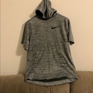 Short sleeve Nike workout hoodie
